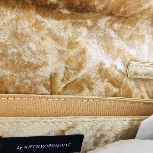 Anthropologie‎ crushed velvet shoulder bag nwot - Picture 4 of 8